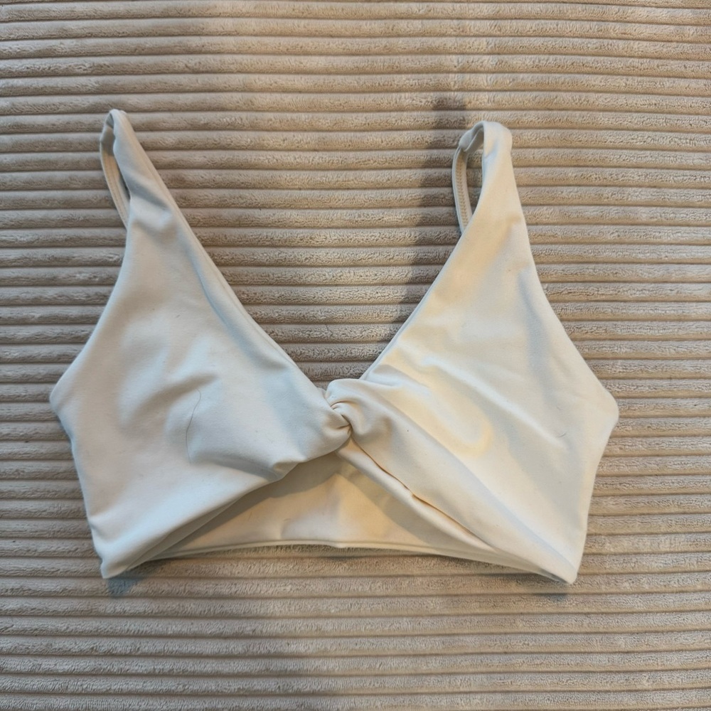 Bo+tee white tennis sports bra